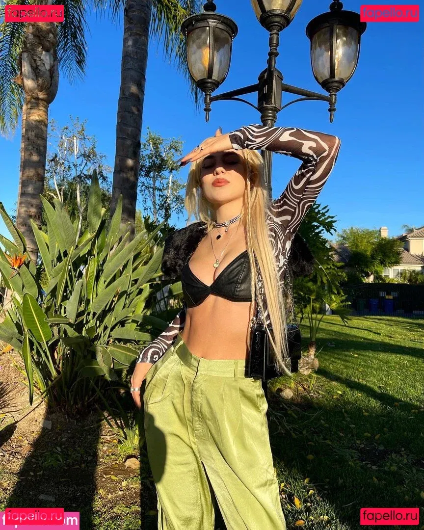 Ava Max Onlyfans Photo Gallery 