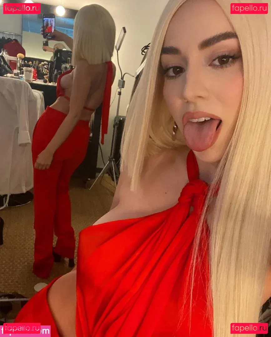 Ava Max Onlyfans Photo Gallery 