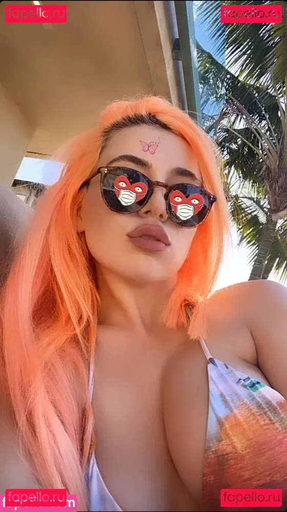 Ava Max Onlyfans Photo Gallery 