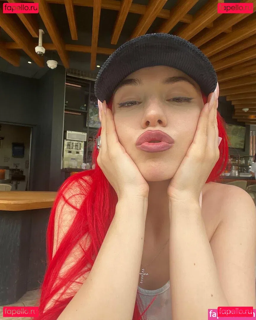 Ava Max Onlyfans Photo Gallery 