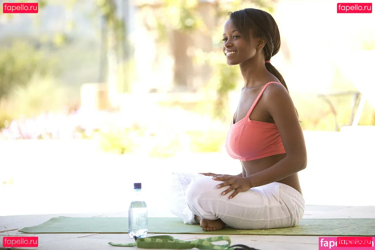 Jezabel Vessir Onlyfans Photo Gallery 