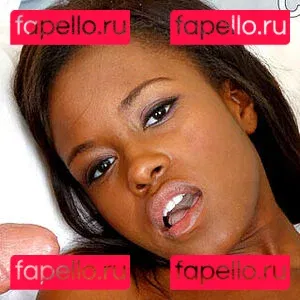 Jezabel Vessir Onlyfans Photo Gallery 