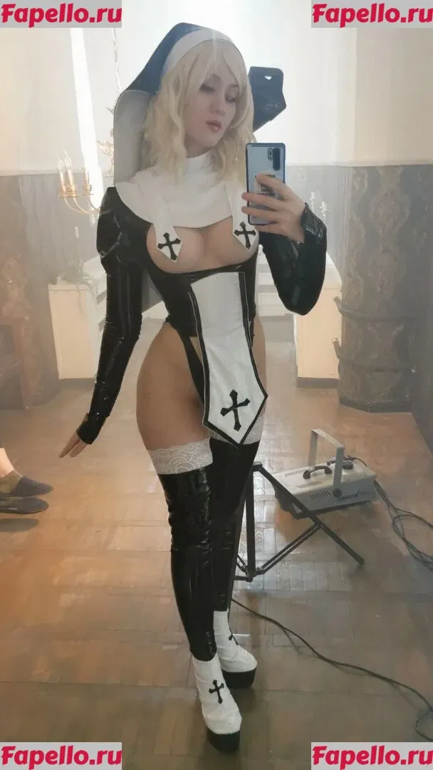 Oniksiya Sofinikum Onlyfans Photo Gallery 
