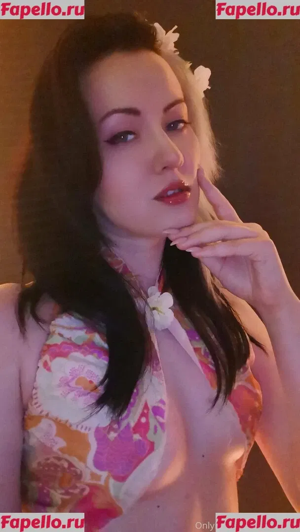 Oniksiya Sofinikum Onlyfans Photo Gallery 