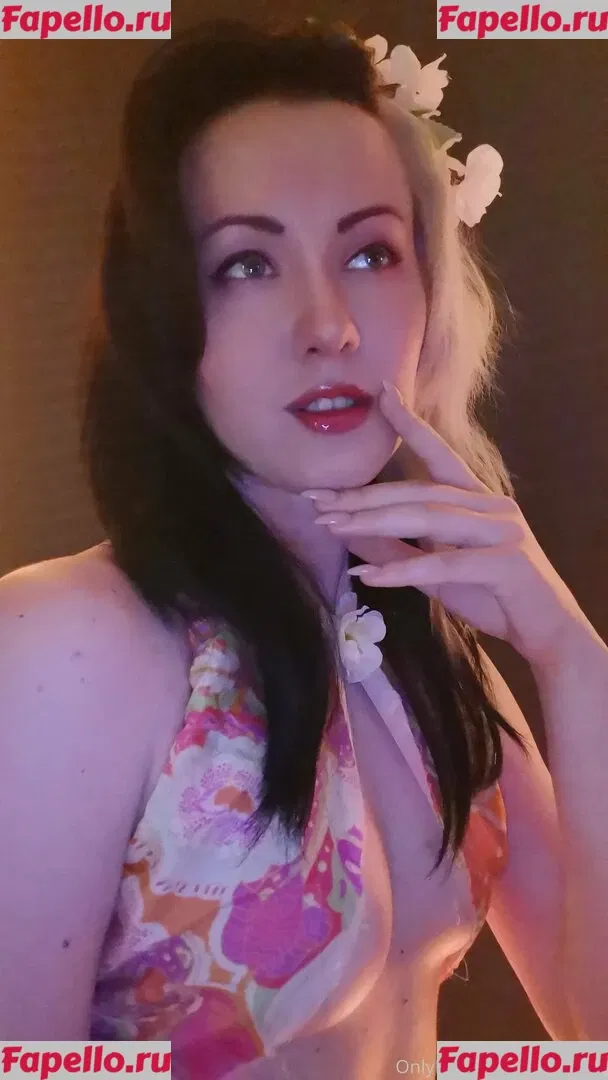 Oniksiya Sofinikum Onlyfans Photo Gallery 