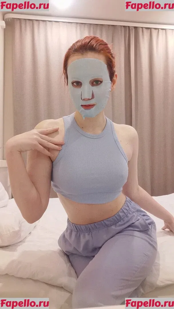 Oniksiya Sofinikum Onlyfans Photo Gallery 