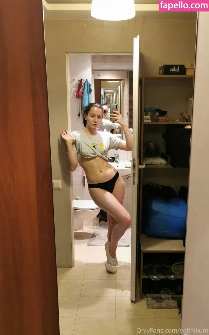 Oniksiya Sofinikum Onlyfans Photo Gallery 