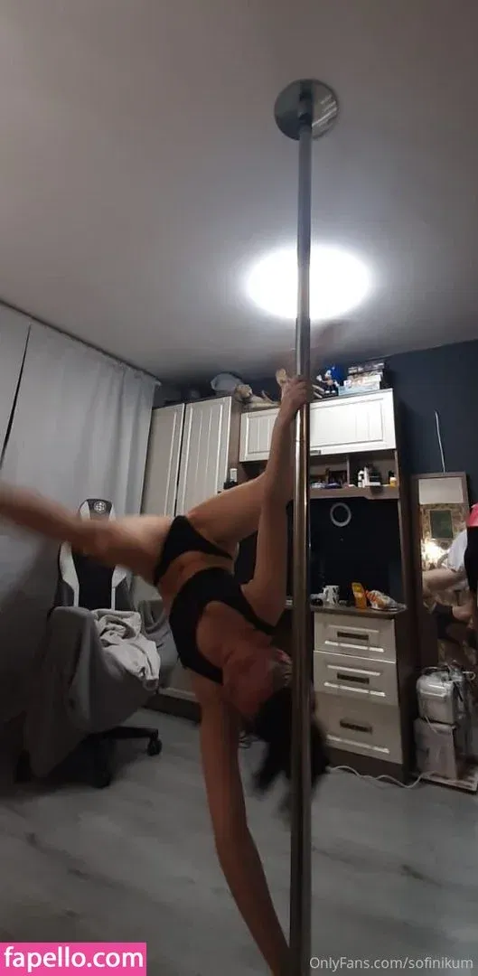 Oniksiya Sofinikum Onlyfans Photo Gallery 