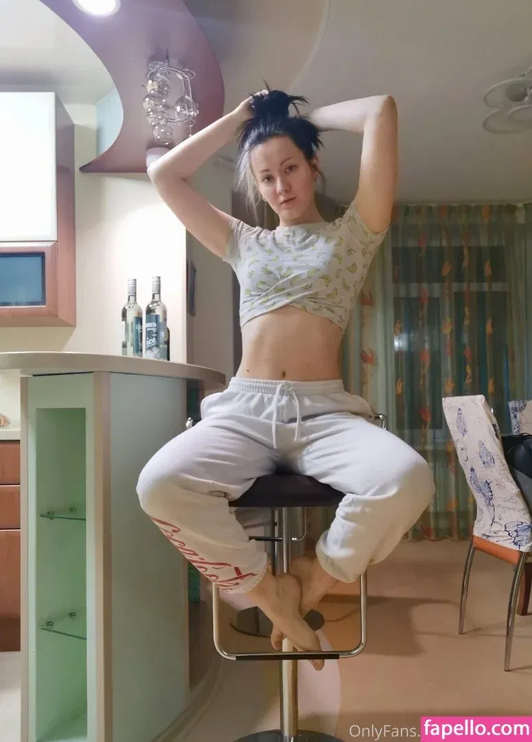 Oniksiya Sofinikum Onlyfans Photo Gallery 