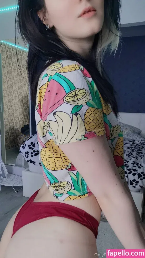 Oniksiya Sofinikum Onlyfans Photo Gallery 