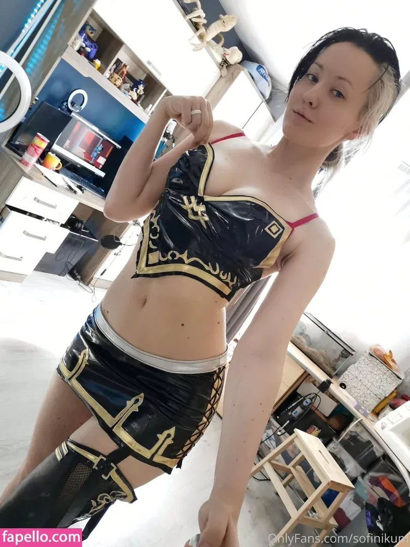 Oniksiya Sofinikum Onlyfans Photo Gallery 