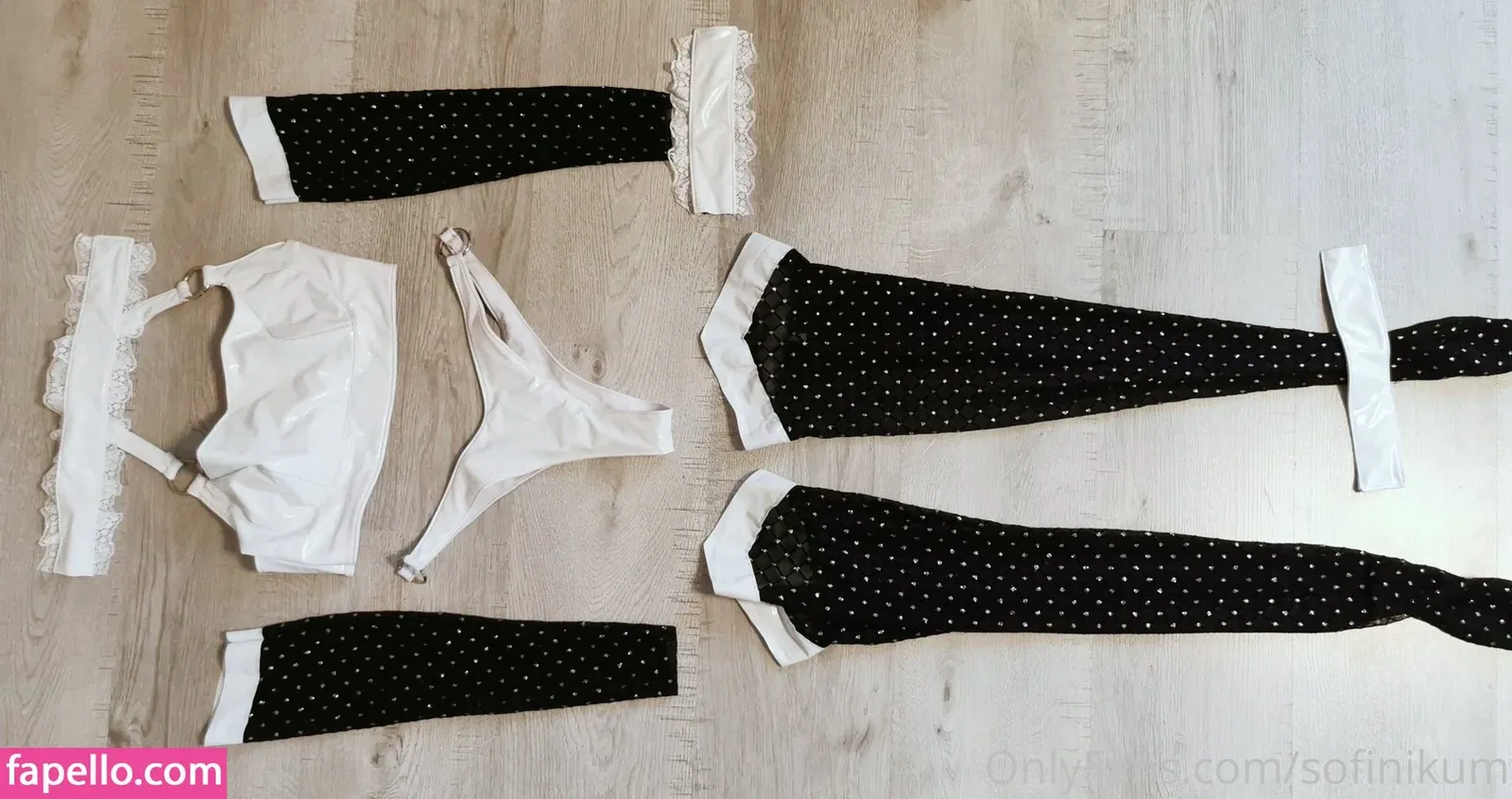 Oniksiya Sofinikum Onlyfans Photo Gallery 