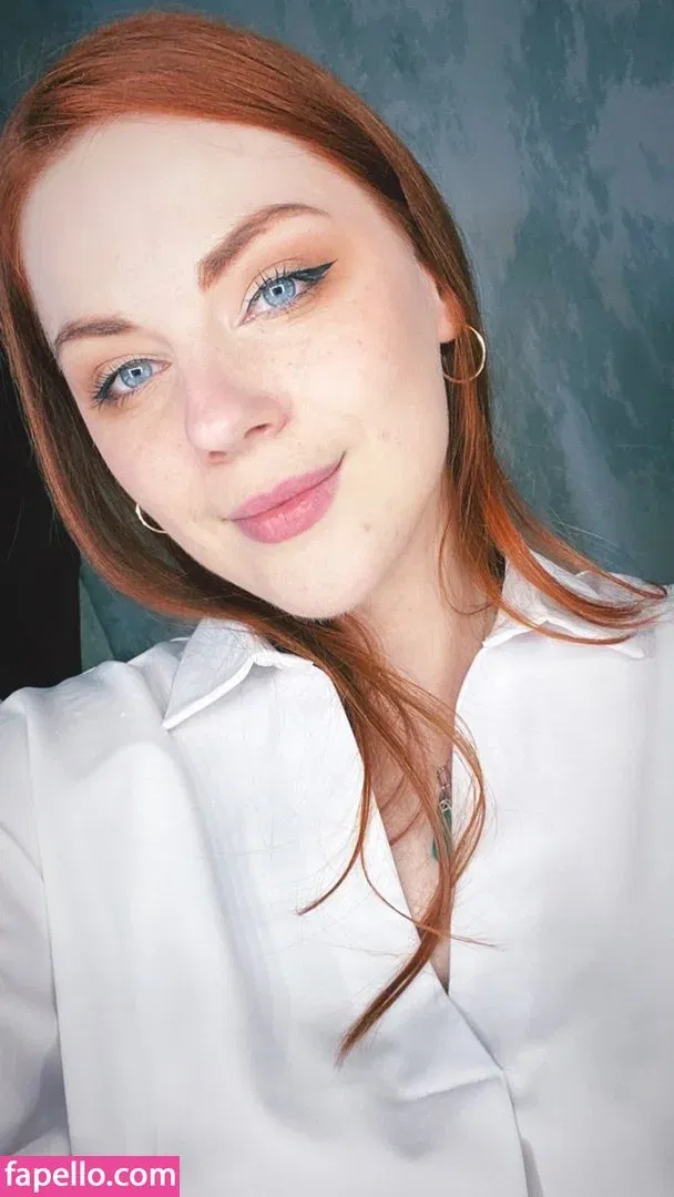 Oniksiya Sofinikum Onlyfans Photo Gallery 