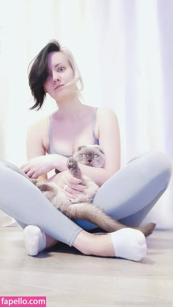 Oniksiya Sofinikum Onlyfans Photo Gallery 