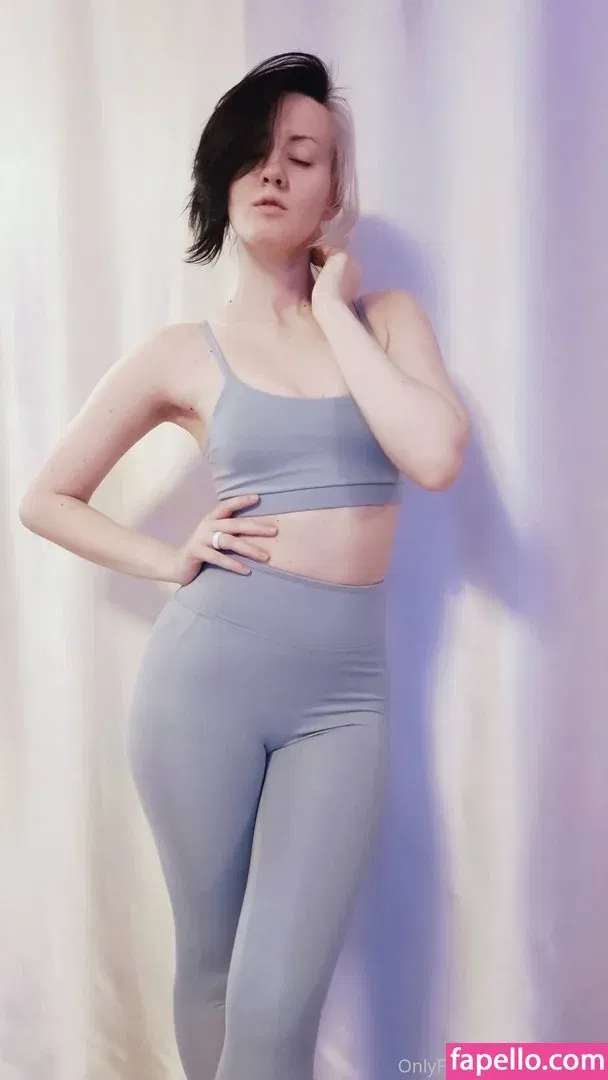 Oniksiya Sofinikum Onlyfans Photo Gallery 