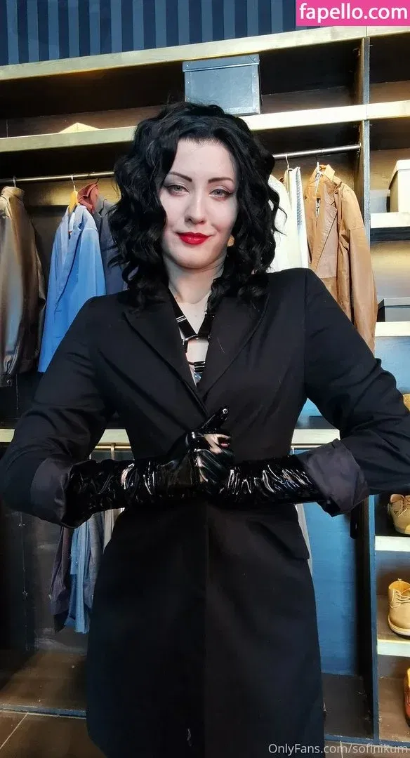 Oniksiya Sofinikum Onlyfans Photo Gallery 