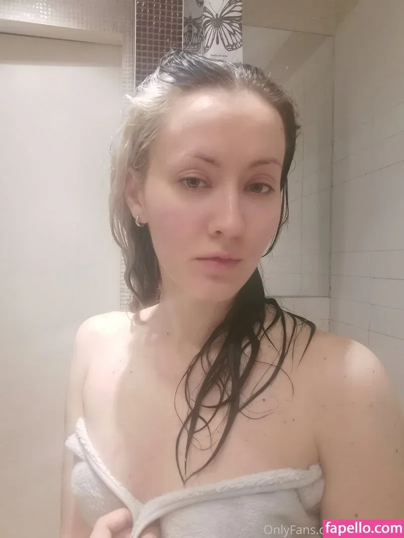 Oniksiya Sofinikum Onlyfans Photo Gallery 