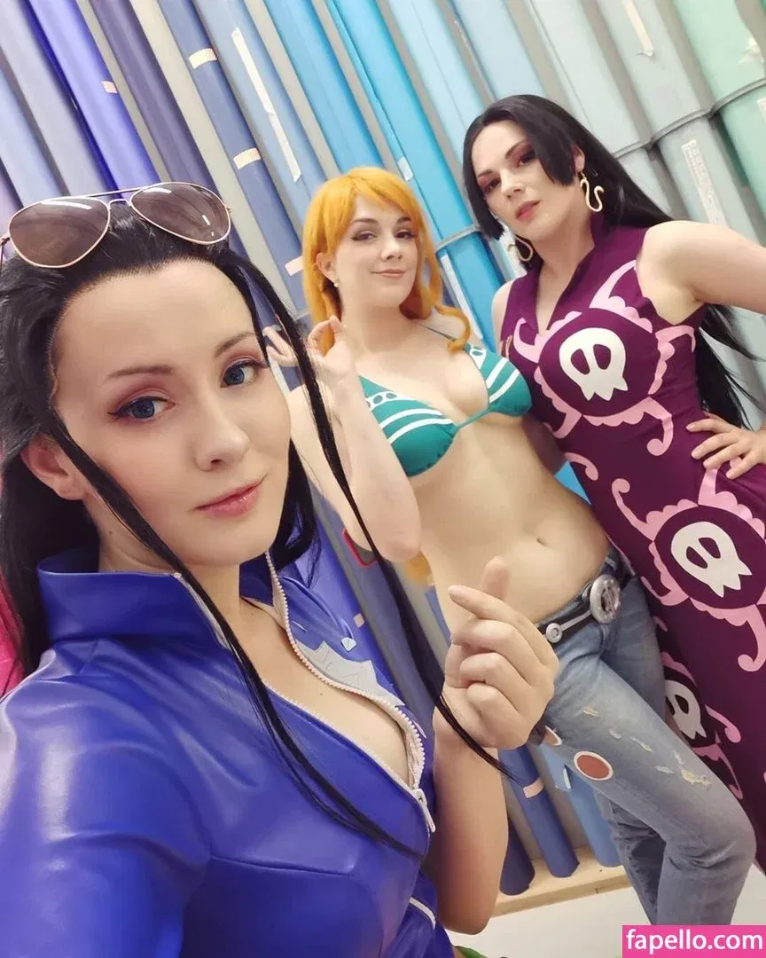 Oniksiya Sofinikum Onlyfans Photo Gallery 