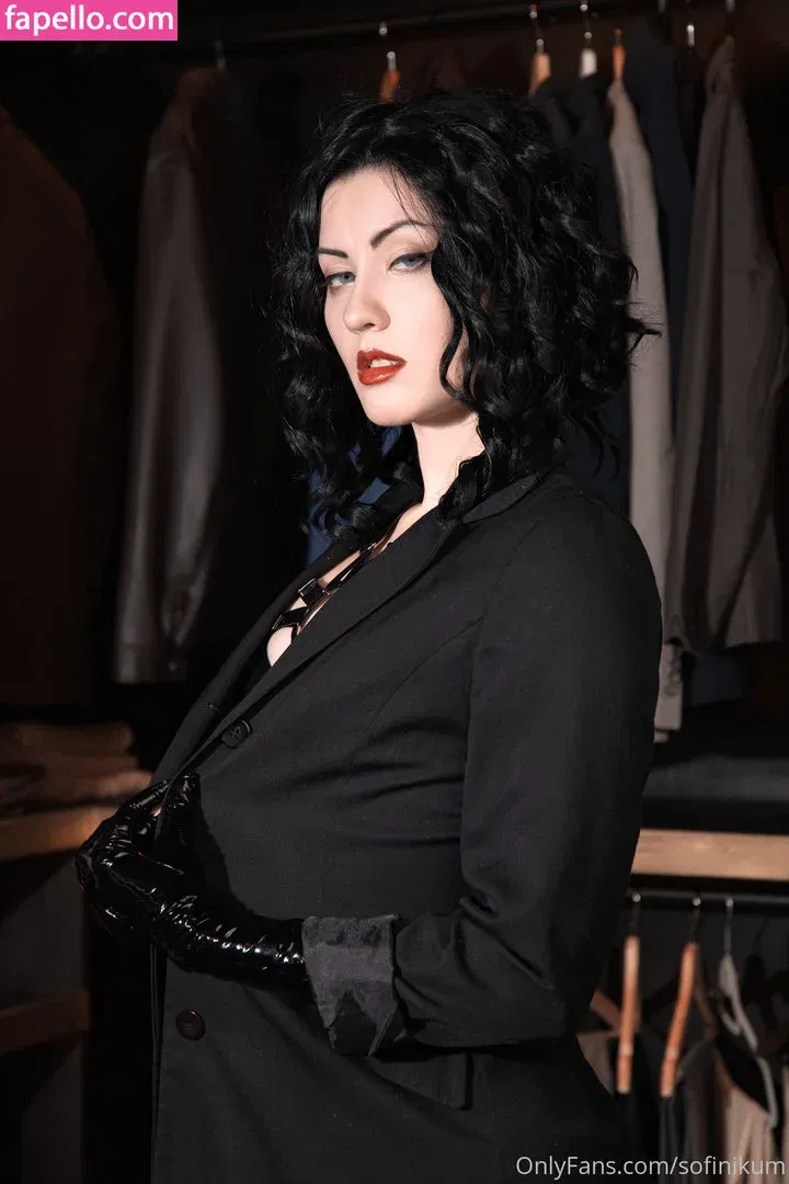 Oniksiya Sofinikum Onlyfans Photo Gallery 