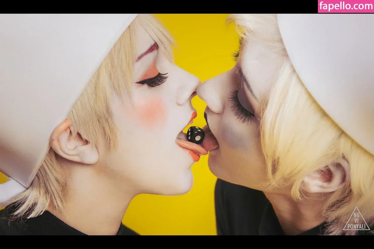 Oniksiya Sofinikum Onlyfans Photo Gallery 