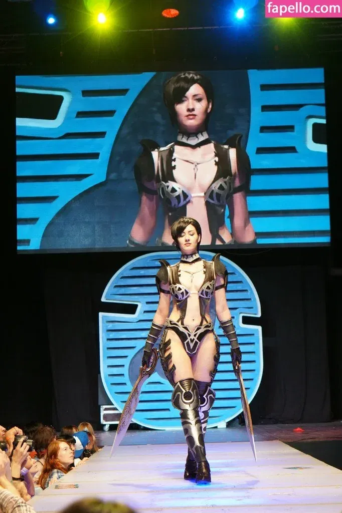 Oniksiya Sofinikum Onlyfans Photo Gallery 