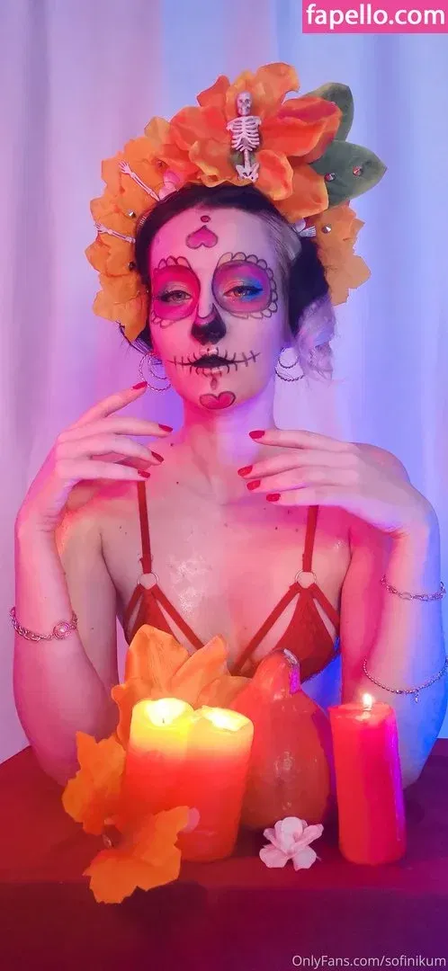 Oniksiya Sofinikum Onlyfans Photo Gallery 