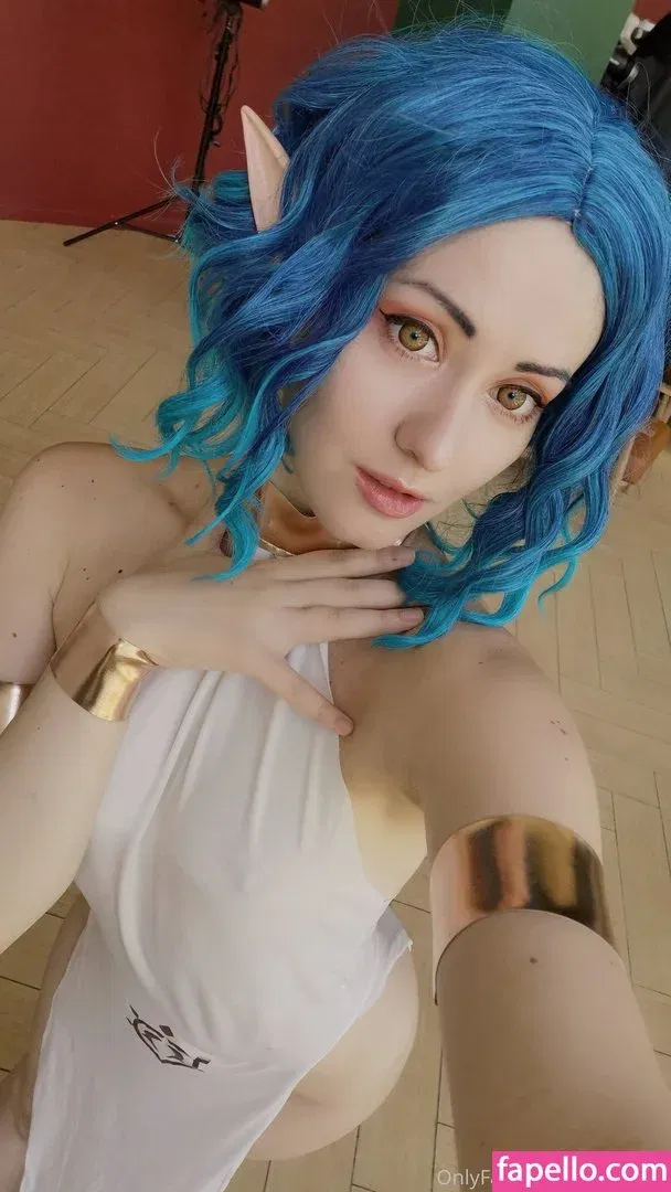 Oniksiya Sofinikum Onlyfans Photo Gallery 