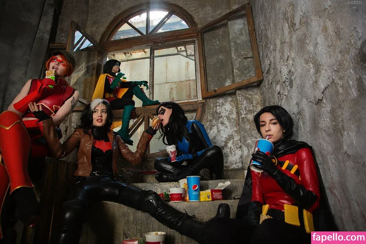 Oniksiya Sofinikum Onlyfans Photo Gallery 