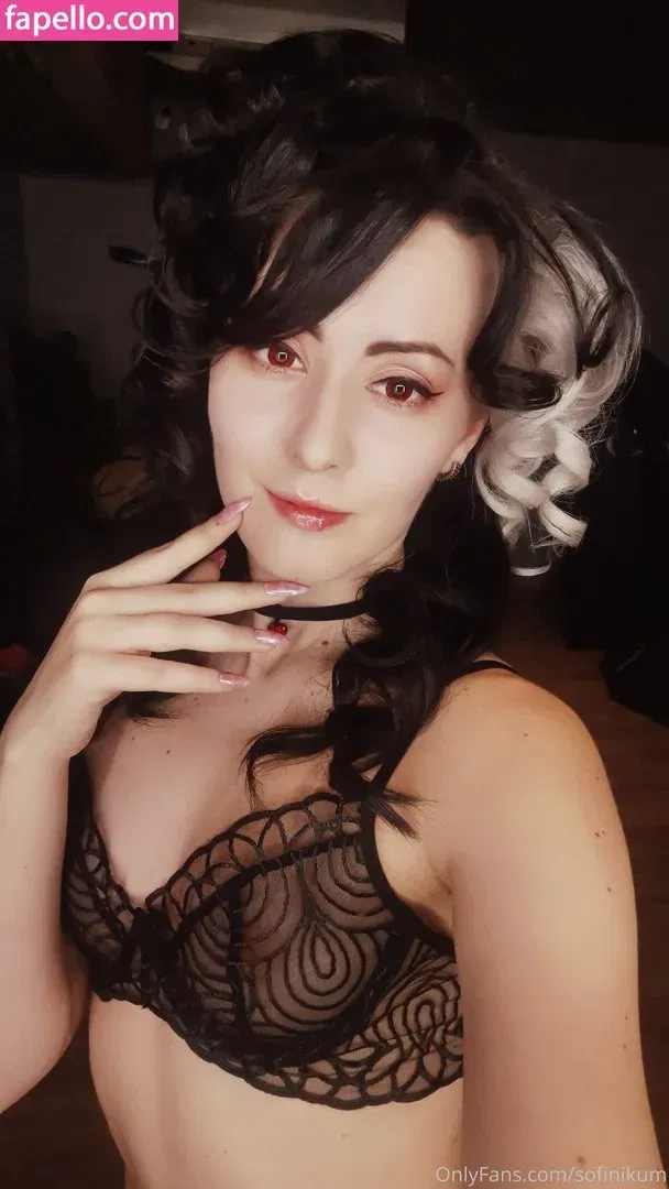 Oniksiya Sofinikum Onlyfans Photo Gallery 