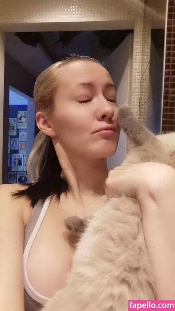 Oniksiya Sofinikum Onlyfans Photo Gallery 