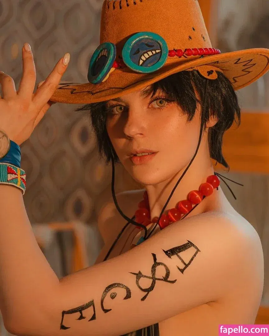 Oniksiya Sofinikum Onlyfans Photo Gallery 