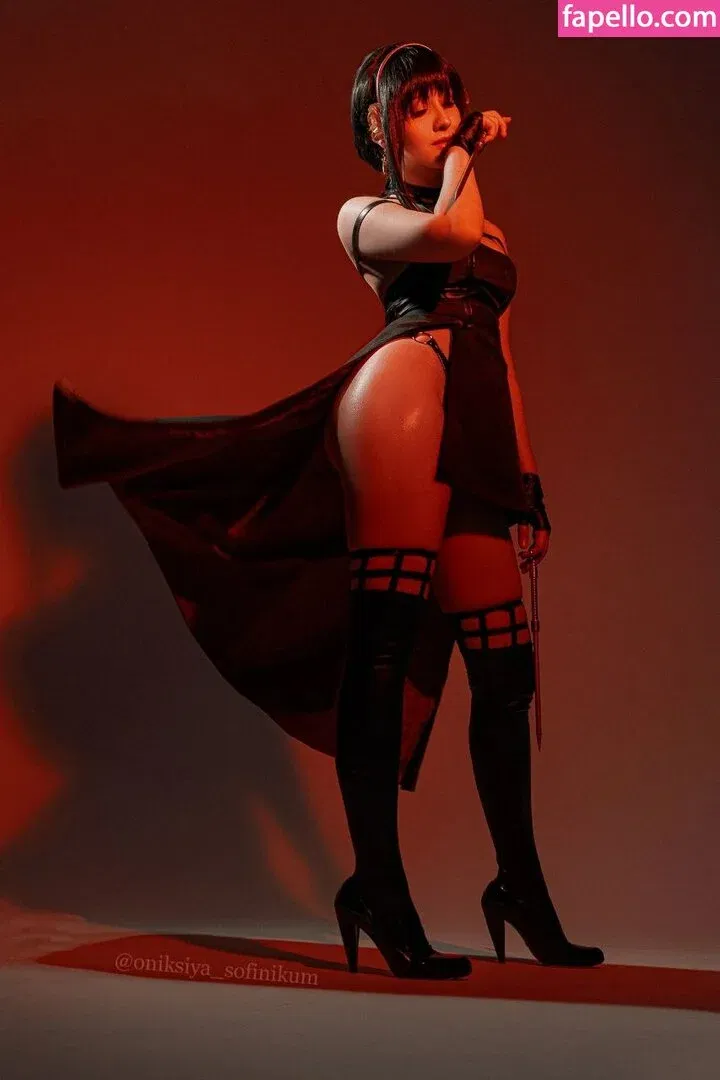Oniksiya Sofinikum Onlyfans Photo Gallery 