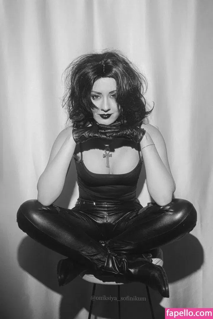 Oniksiya Sofinikum Onlyfans Photo Gallery 