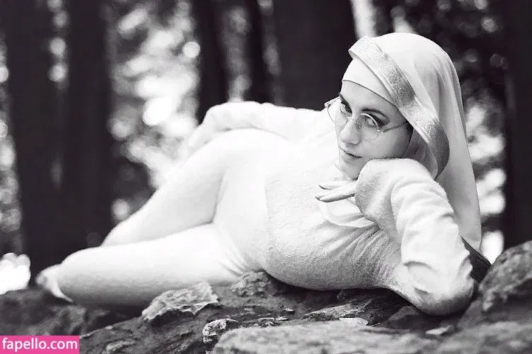 Oniksiya Sofinikum Onlyfans Photo Gallery 