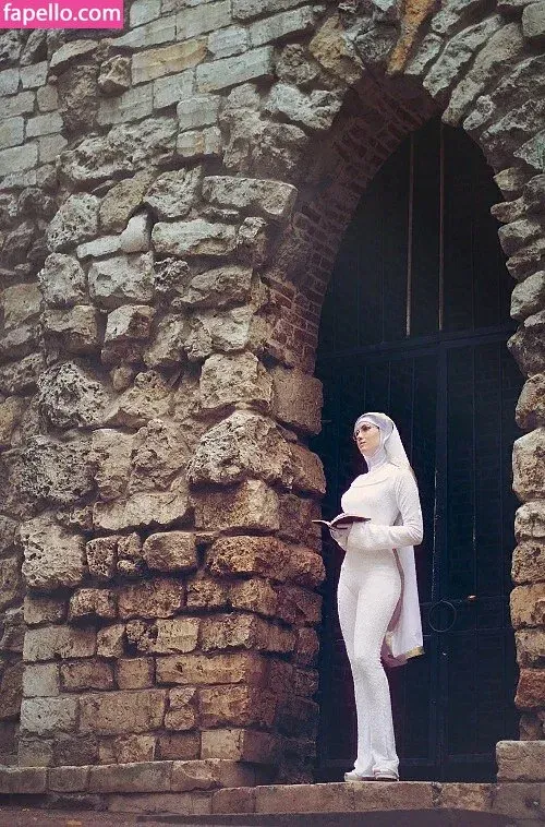 Oniksiya Sofinikum Onlyfans Photo Gallery 