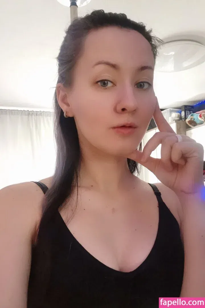 Oniksiya Sofinikum Onlyfans Photo Gallery 