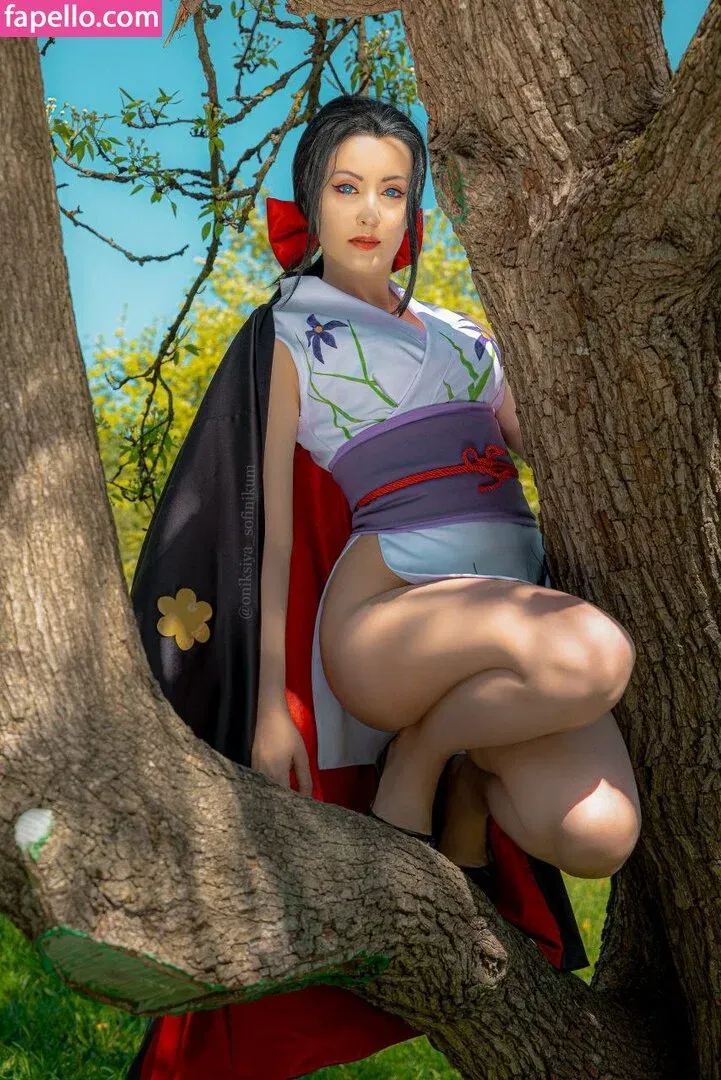 Oniksiya Sofinikum Onlyfans Photo Gallery 