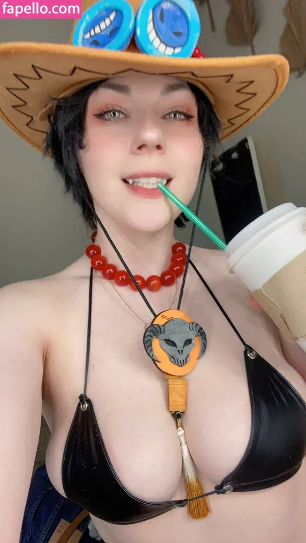 Oniksiya Sofinikum Onlyfans Photo Gallery 