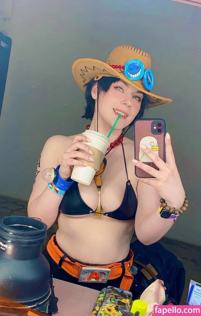 Oniksiya Sofinikum Onlyfans Photo Gallery 