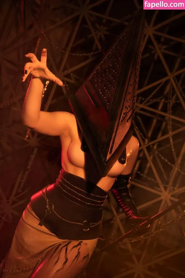 Oniksiya Sofinikum Onlyfans Photo Gallery 