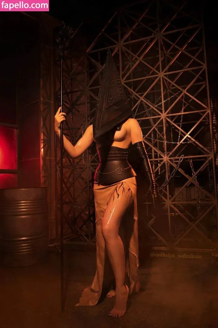 Oniksiya Sofinikum Onlyfans Photo Gallery 