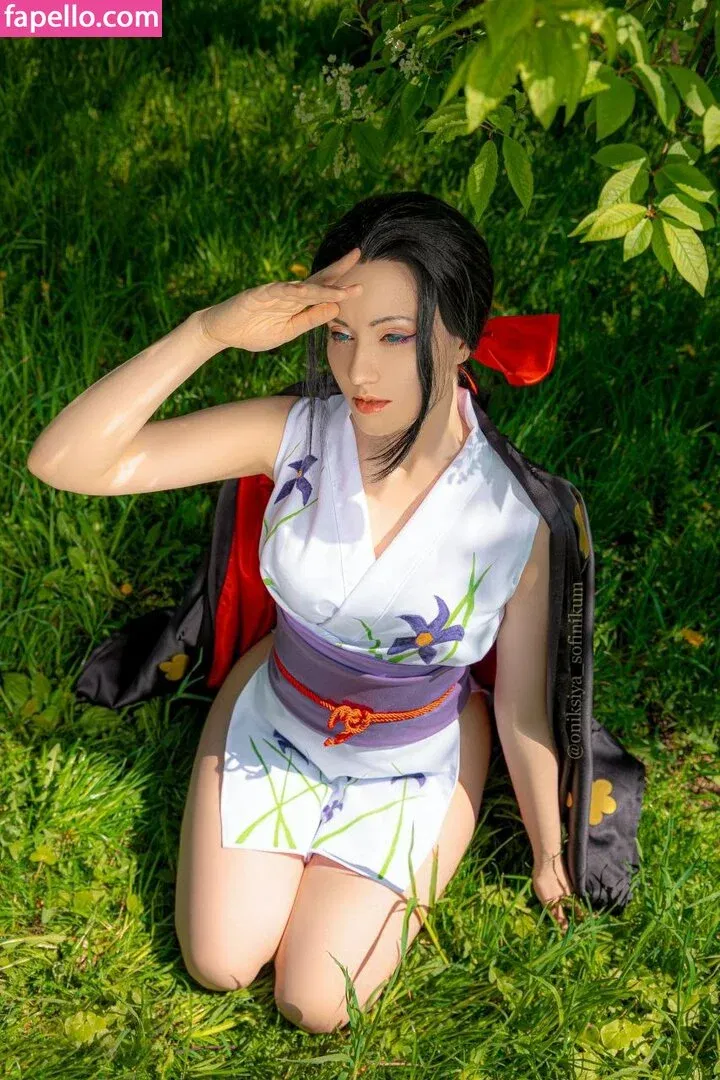 Oniksiya Sofinikum Onlyfans Photo Gallery 