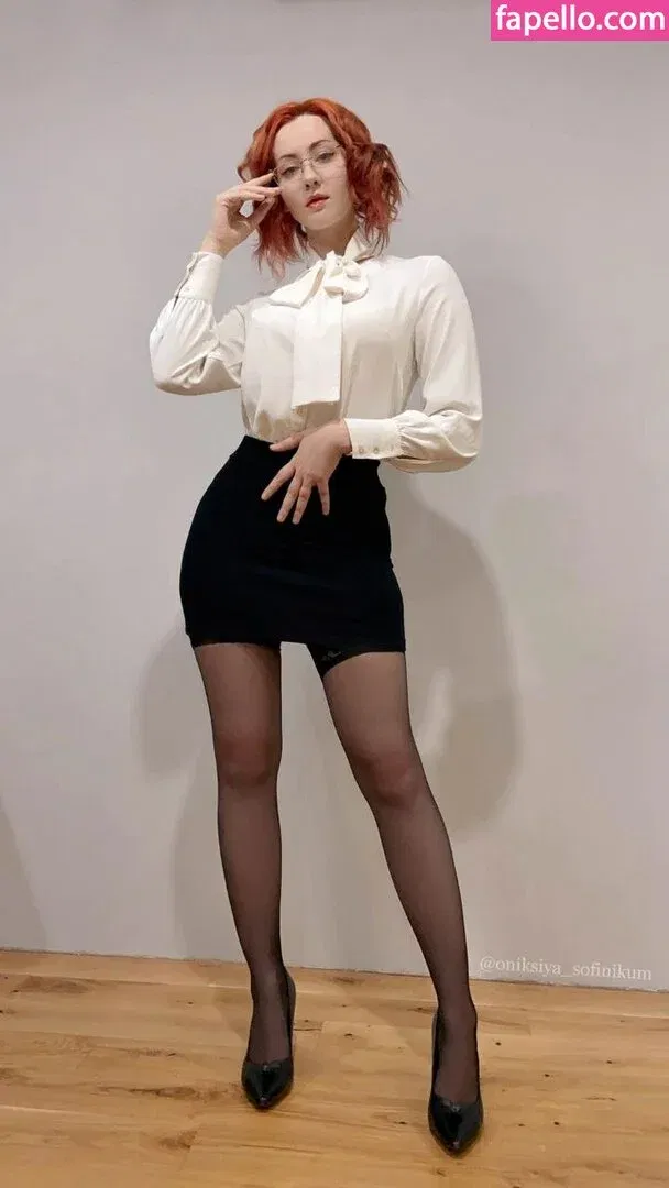 Oniksiya Sofinikum Onlyfans Photo Gallery 