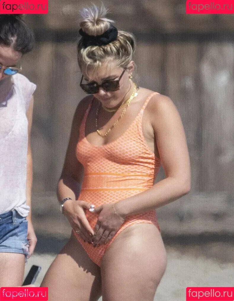Florence Pugh Onlyfans Photo Gallery 