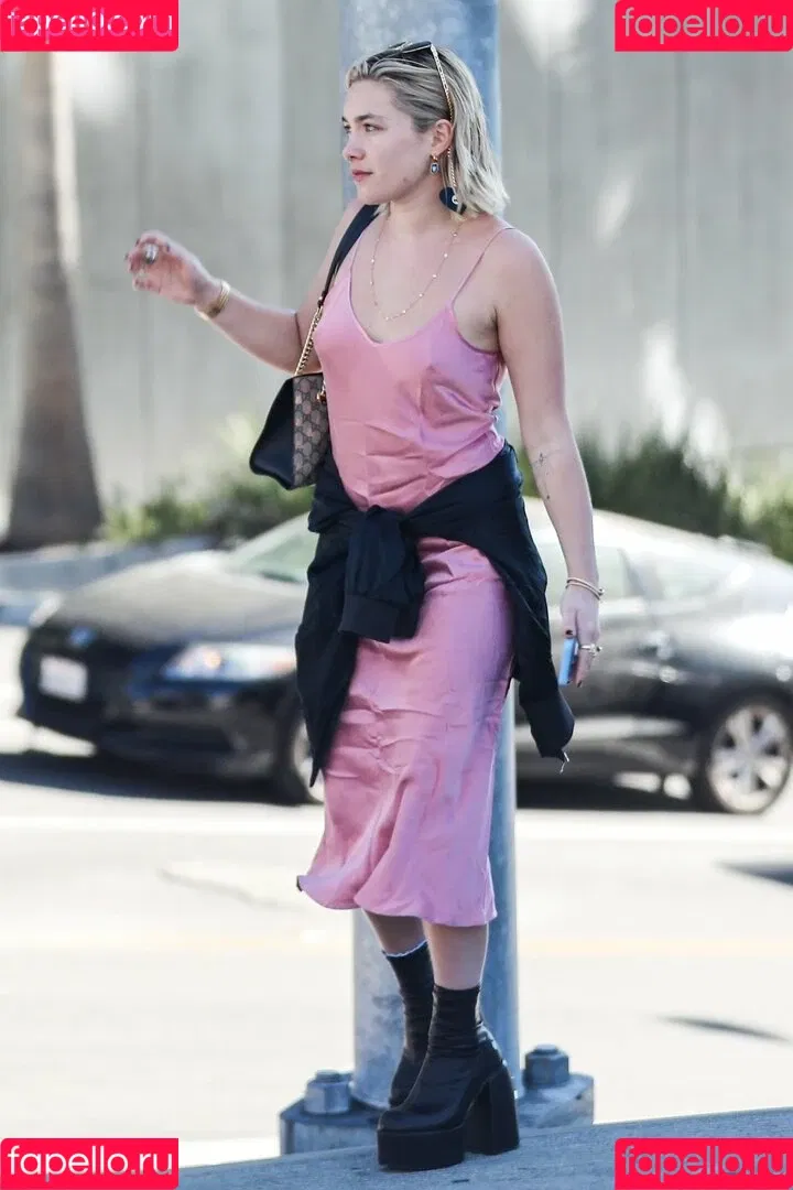 Florence Pugh Onlyfans Photo Gallery 