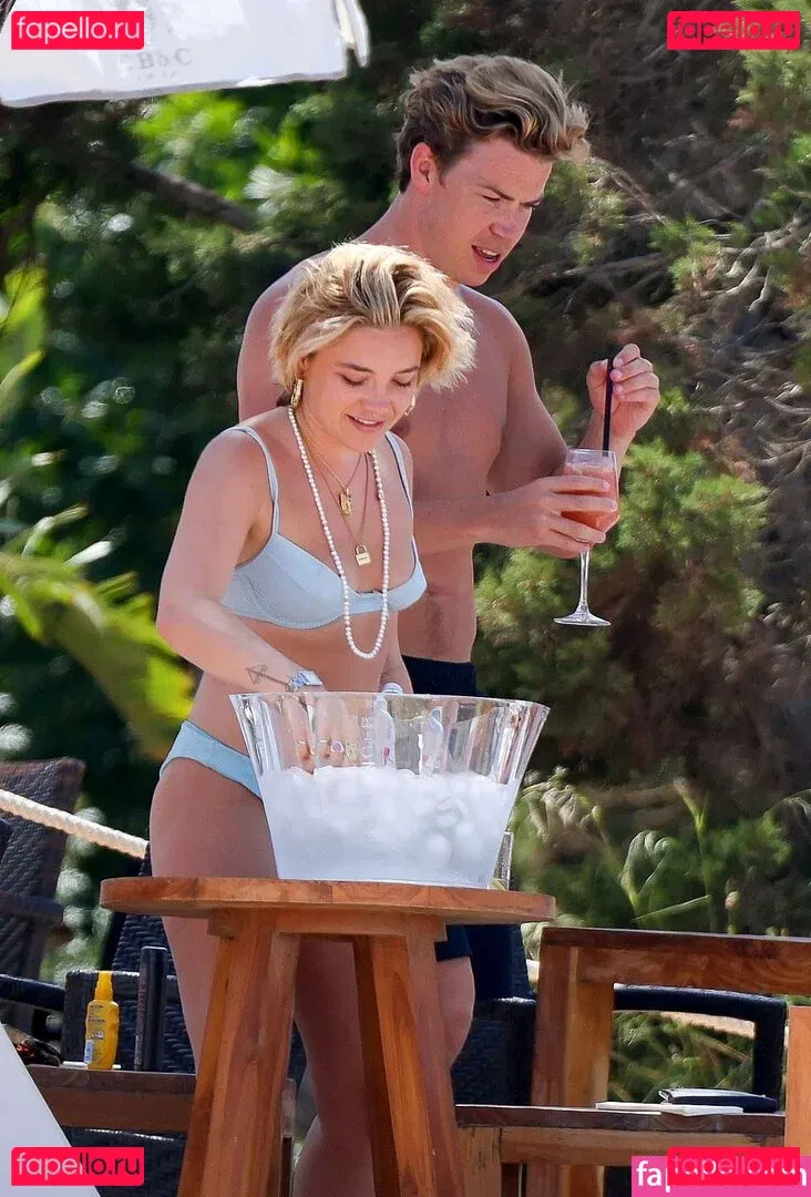 Florence Pugh Onlyfans Photo Gallery 