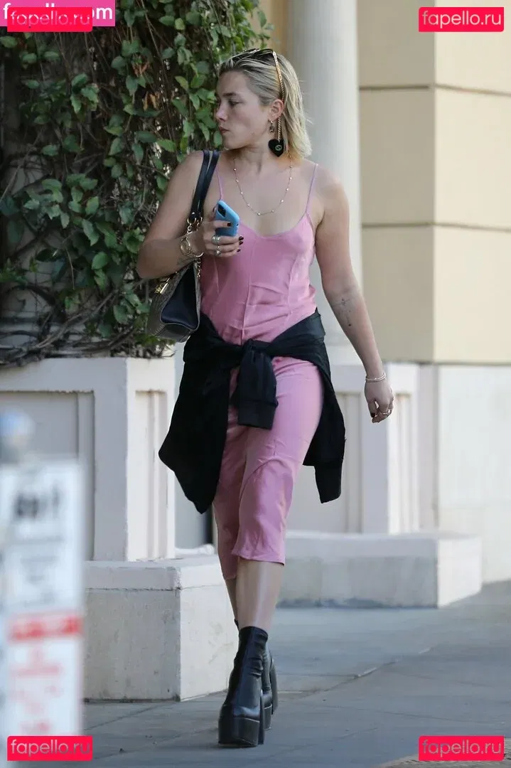 Florence Pugh Onlyfans Photo Gallery 