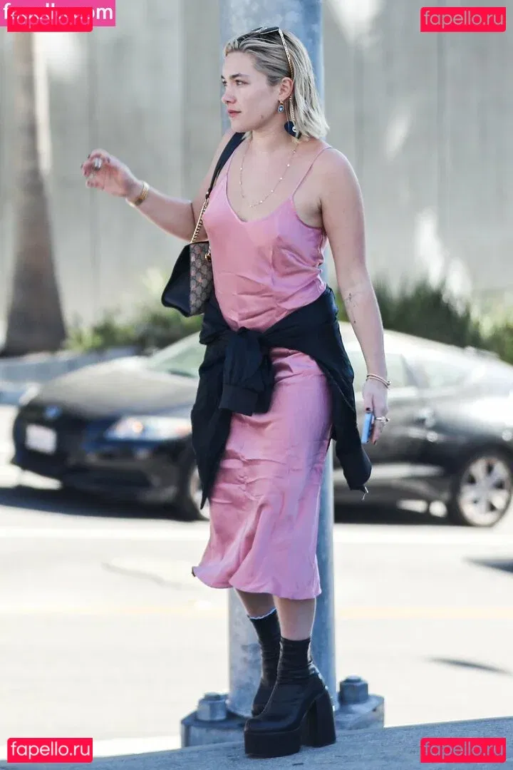 Florence Pugh Onlyfans Photo Gallery 