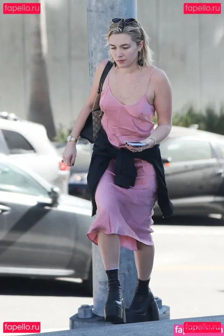 Florence Pugh Onlyfans Photo Gallery 