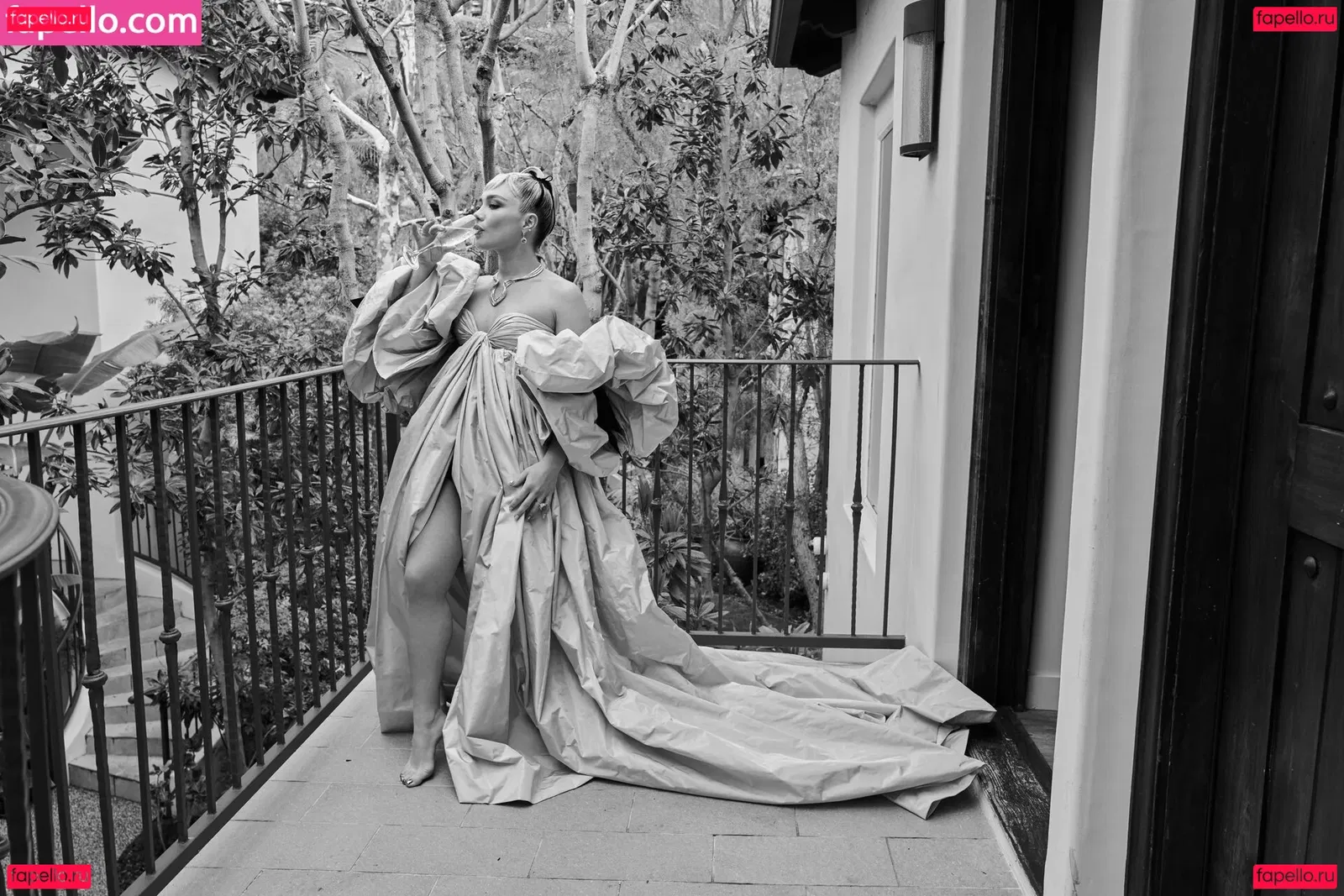 Florence Pugh Onlyfans Photo Gallery 